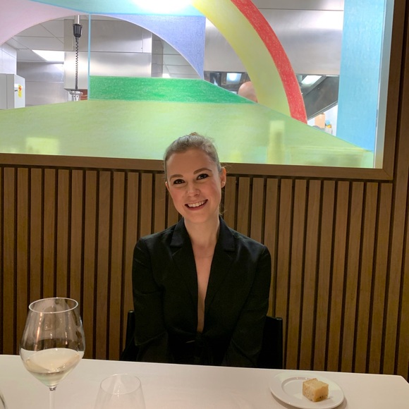 Meet your Posher, Delaney - Picture 1 of 1